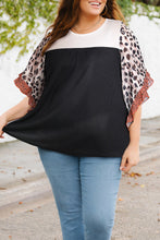 Load image into Gallery viewer, Plus Size Printed Color Block Ruffled Blouse
