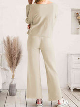 Carregar imagem no visualizador da galeria, Long Sleeve Lounge Top and Drawstring Pants Set
