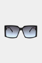 Carregar imagem no visualizador da galeria, Polycarbonate Frame Square Sunglasses
