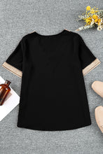 Load image into Gallery viewer, Contrast V-Neck Blouse
